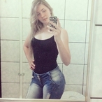 Muriel - Escort bi à Chartierville Profil de Muriel, 29 ans, Escort bi à Chartierville (Québec)