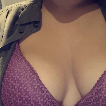 Kateline - Escort bi à Saint-Aimé Profil de Kateline, 35 ans, Escort bi à Saint-Aimé (Québec)