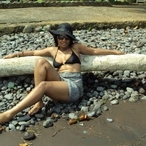 Josselyne - Escort bi à Lac-Saint-Jean-Est Profil de Josselyne, 36 ans, Escort bi à Lac-Saint-Jean-Est (Québec)