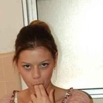 Alienor - Escort bi à Cap-Santé Profil de Alienor, 26 ans, Escort bi à Cap-Santé (Québec)